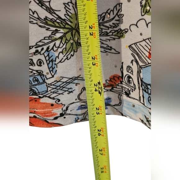 Cathy Daniels - Vibrant Tropical Collared V-Neck Top Mini Mirrored Round Dots - Picture 5 of 8